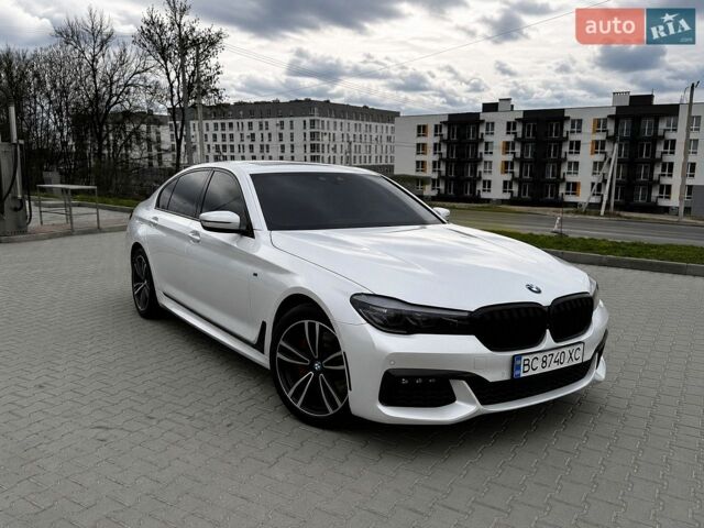 Белый БМВ 7 Серия, объемом двигателя 3 л и пробегом 170 тыс. км за 29900 $, фото 1 на Automoto.ua