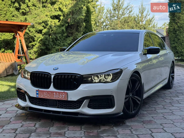 Белый БМВ 7 Серия, объемом двигателя 2.98 л и пробегом 40 тыс. км за 29900 $, фото 1 на Automoto.ua