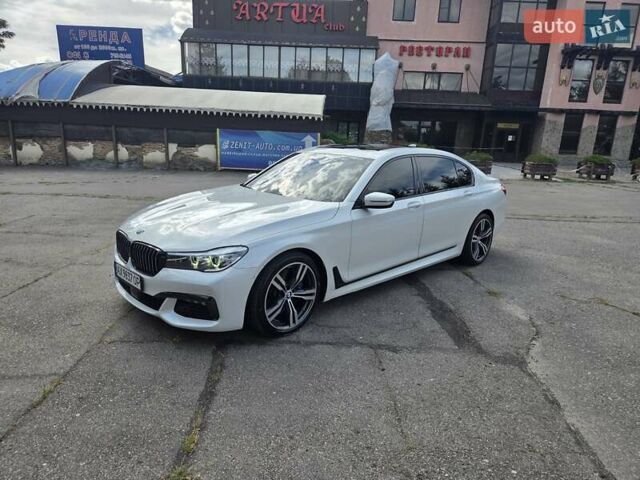 Білий БМВ 7 Серія, об'ємом двигуна 3 л та пробігом 100 тис. км за 33500 $, фото 1 на Automoto.ua