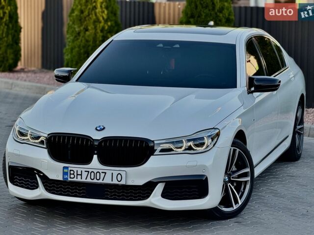 Білий БМВ 7 Серія, об'ємом двигуна 3 л та пробігом 133 тис. км за 40500 $, фото 1 на Automoto.ua
