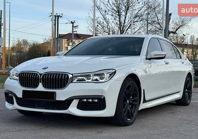 Белый БМВ 7 Серия, объемом двигателя 4.39 л и пробегом 84 тыс. км за 35400 $, фото 1 на Automoto.ua