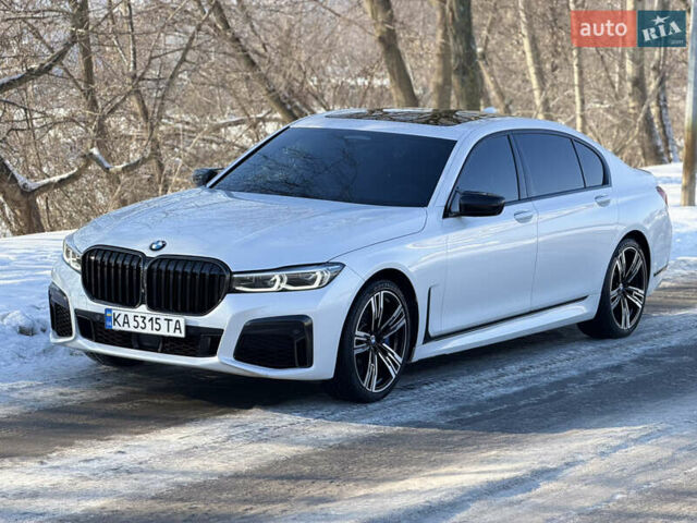 Білий БМВ 7 Серія, об'ємом двигуна 4.39 л та пробігом 109 тис. км за 51900 $, фото 1 на Automoto.ua