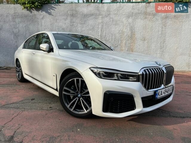Белый БМВ 7 Серия, объемом двигателя 2 л и пробегом 10 тыс. км за 63000 $, фото 1 на Automoto.ua