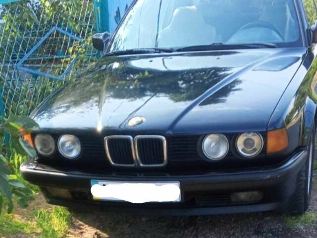 Чорний БМВ 7 Серія, об'ємом двигуна 3 л та пробігом 390 тис. км за 3200 $, фото 1 на Automoto.ua