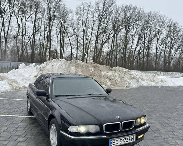 Черный БМВ 7 Серия, объемом двигателя 2.79 л и пробегом 400 тыс. км за 3600 $, фото 1 на Automoto.ua