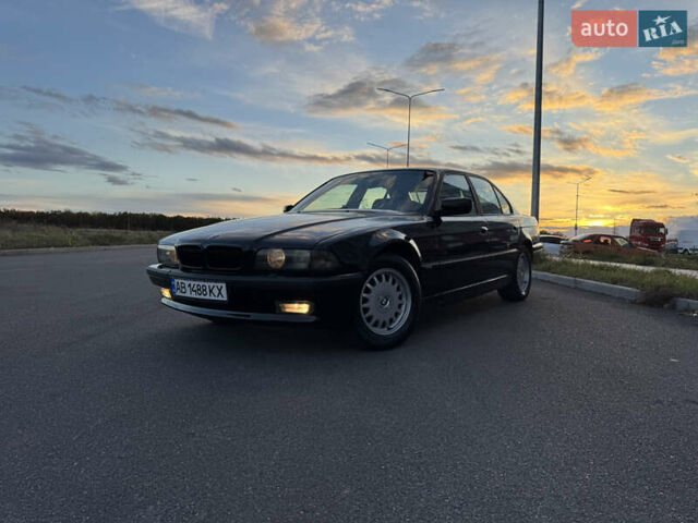 БМВ 7 Серія 1996 у Вінниці на Automoto.ua Чорний БМВ 7 Серія, об'ємом двигуна 3.5 л та пробігом 518 тис. км за 9000 $, фото 1 на Automoto.ua