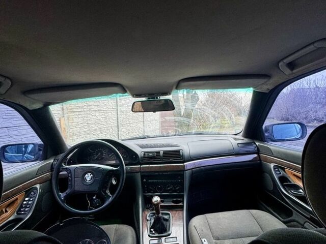 Черный БМВ 7 Серия, объемом двигателя 3 л и пробегом 2 тыс. км за 1200 $, фото 1 на Automoto.ua