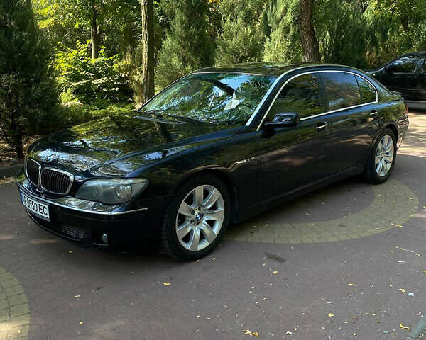 Черный БМВ 7 Серия, объемом двигателя 5.97 л и пробегом 304 тыс. км за 4999 $, фото 1 на Automoto.ua