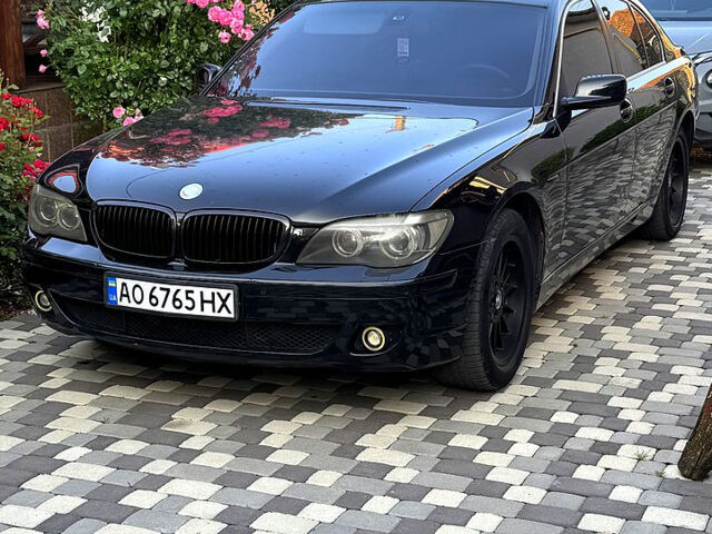 Черный БМВ 7 Серия, объемом двигателя 3 л и пробегом 243 тыс. км за 9000 $, фото 1 на Automoto.ua
