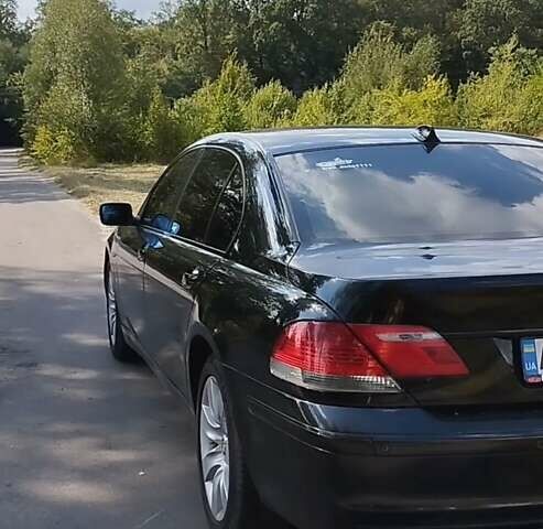 Черный БМВ 7 Серия, объемом двигателя 0 л и пробегом 266 тыс. км за 6200 $, фото 1 на Automoto.ua