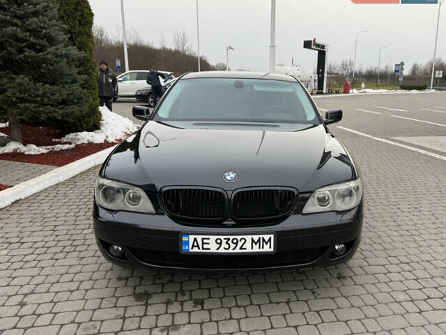 Черный БМВ 7 Серия, объемом двигателя 4.8 л и пробегом 270 тыс. км за 6750 $, фото 1 на Automoto.ua