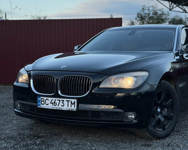 Черный БМВ 7 Серия, объемом двигателя 2.99 л и пробегом 350 тыс. км за 12800 $, фото 1 на Automoto.ua