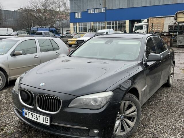 Черный БМВ 7 Серия, объемом двигателя 3 л и пробегом 281 тыс. км за 13900 $, фото 1 на Automoto.ua