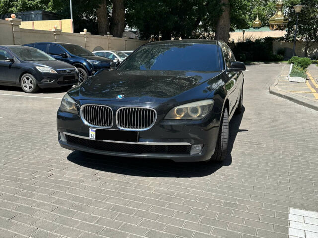 Чорний БМВ 7 Серія, об'ємом двигуна 3 л та пробігом 280 тис. км за 11500 $, фото 1 на Automoto.ua