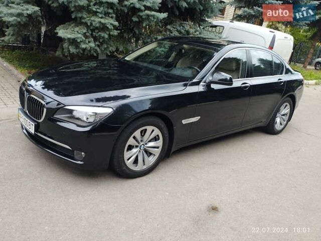 Черный БМВ 7 Серия, объемом двигателя 4.39 л и пробегом 32 тыс. км за 31990 $, фото 1 на Automoto.ua