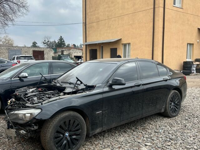 Черный БМВ 7 Серия, объемом двигателя 3 л и пробегом 280 тыс. км за 8700 $, фото 1 на Automoto.ua