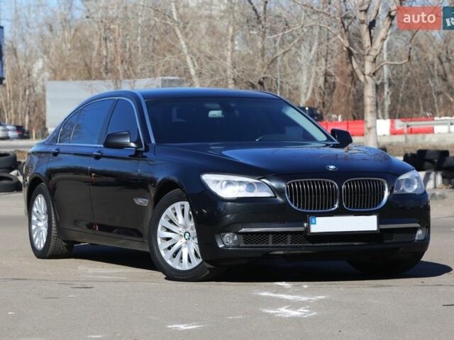 Чорний БМВ 7 Серія, об'ємом двигуна 4.39 л та пробігом 111 тис. км за 12900 $, фото 1 на Automoto.ua