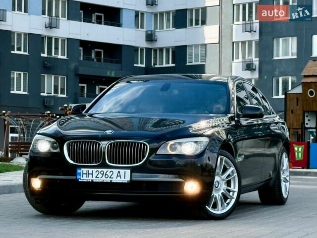 Черный БМВ 7 Серия, объемом двигателя 4.4 л и пробегом 220 тыс. км за 7600 $, фото 1 на Automoto.ua