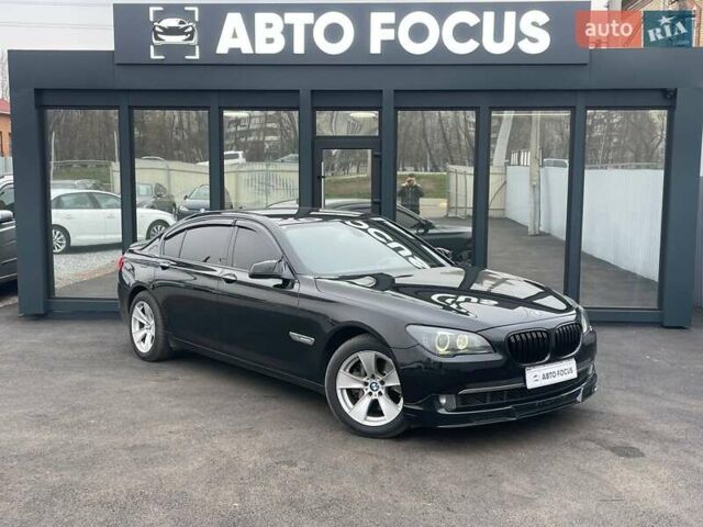 Черный БМВ 7 Серия, объемом двигателя 3 л и пробегом 265 тыс. км за 13990 $, фото 1 на Automoto.ua