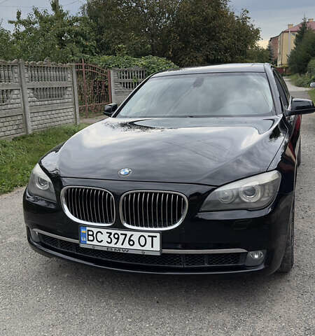 Чорний БМВ 7 Серія, об'ємом двигуна 2.98 л та пробігом 210 тис. км за 12900 $, фото 1 на Automoto.ua