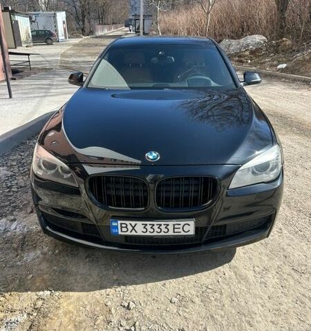 Черный БМВ 7 Серия, объемом двигателя 2.99 л и пробегом 385 тыс. км за 15800 $, фото 1 на Automoto.ua