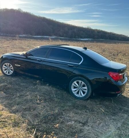 Черный БМВ 7 Серия, объемом двигателя 3 л и пробегом 225 тыс. км за 12900 $, фото 1 на Automoto.ua
