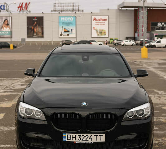 Черный БМВ 7 Серия, объемом двигателя 3 л и пробегом 226 тыс. км за 18000 $, фото 1 на Automoto.ua