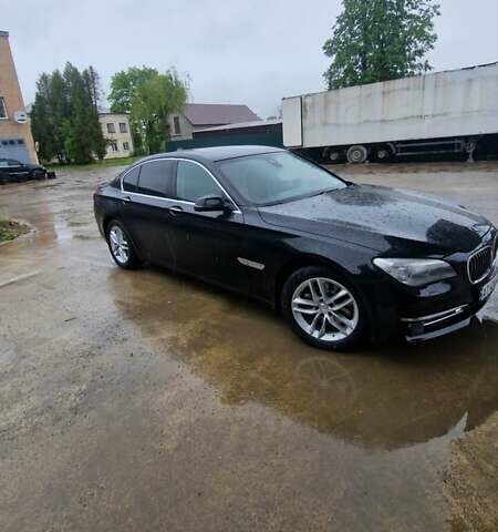 Черный БМВ 7 Серия, объемом двигателя 3 л и пробегом 270 тыс. км за 20900 $, фото 1 на Automoto.ua