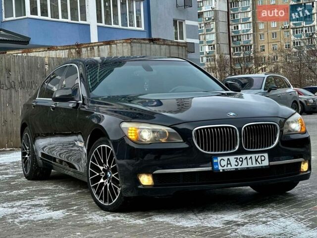 Черный БМВ 7 Серия, объемом двигателя 2.98 л и пробегом 266 тыс. км за 14000 $, фото 1 на Automoto.ua