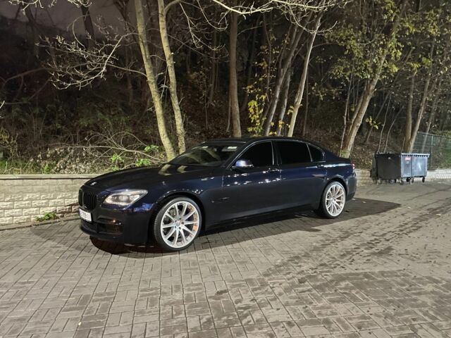 Черный БМВ 7 Серия, объемом двигателя 3 л и пробегом 250 тыс. км за 16100 $, фото 1 на Automoto.ua