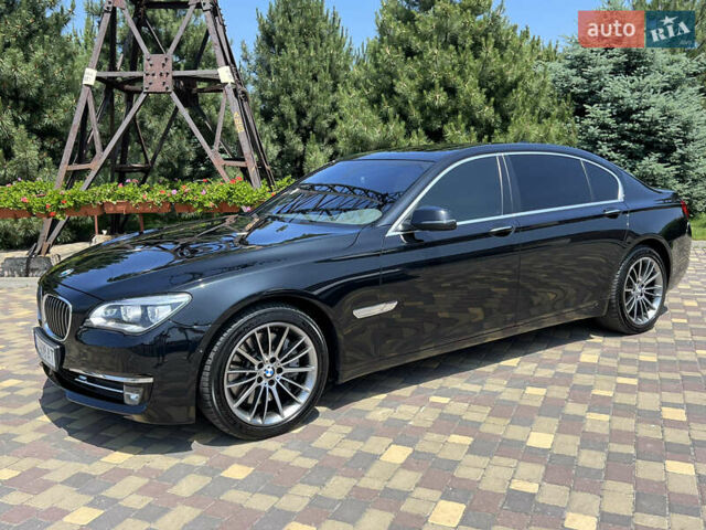 Чорний БМВ 7 Серія, об'ємом двигуна 4.4 л та пробігом 45 тис. км за 32500 $, фото 1 на Automoto.ua