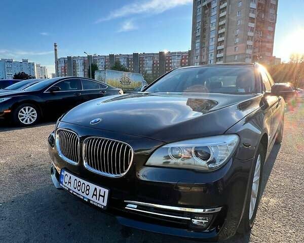 Черный БМВ 7 Серия, объемом двигателя 2.98 л и пробегом 127 тыс. км за 17500 $, фото 1 на Automoto.ua