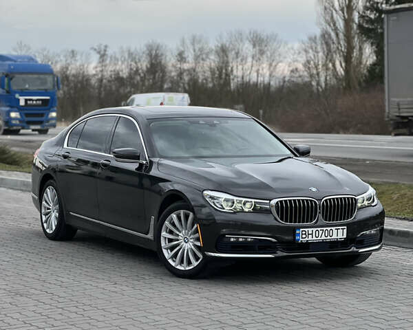Чорний БМВ 7 Серія, об'ємом двигуна 2.98 л та пробігом 270 тис. км за 28000 $, фото 1 на Automoto.ua