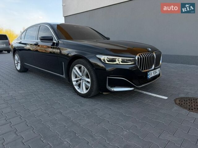 Черный БМВ 7 Серия, объемом двигателя 4.39 л и пробегом 165 тыс. км за 36000 $, фото 1 на Automoto.ua