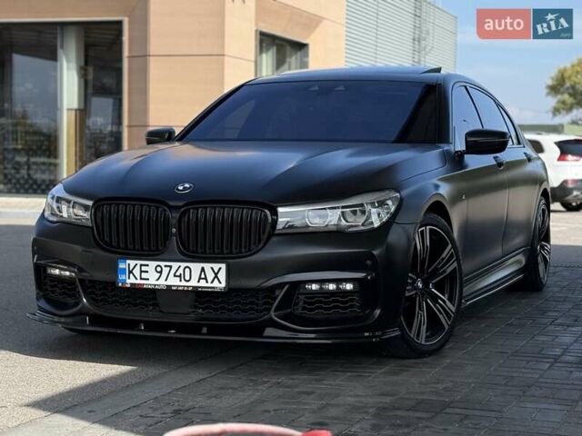 Черный БМВ 7 Серия, объемом двигателя 2.98 л и пробегом 75 тыс. км за 32500 $, фото 1 на Automoto.ua