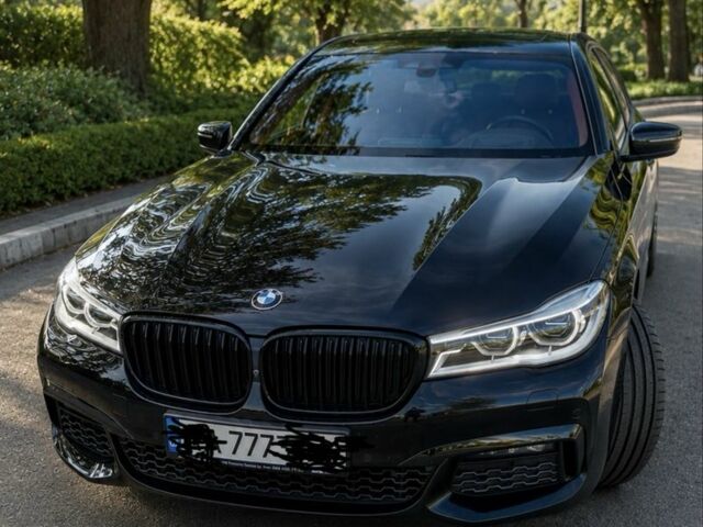 Чорний БМВ 7 Серія, об'ємом двигуна 4.4 л та пробігом 139 тис. км за 36800 $, фото 1 на Automoto.ua