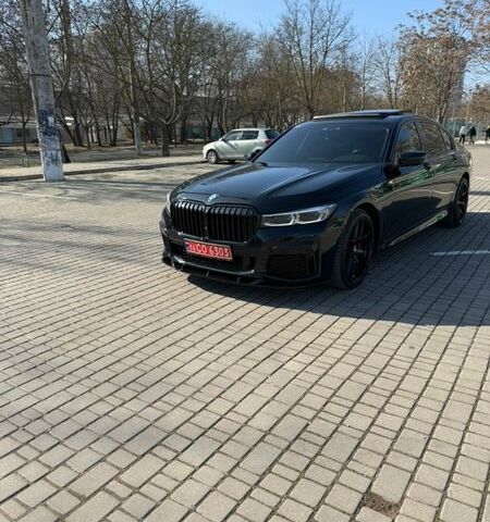 Черный БМВ 7 Серия, объемом двигателя 2.98 л и пробегом 136 тыс. км за 37000 $, фото 1 на Automoto.ua