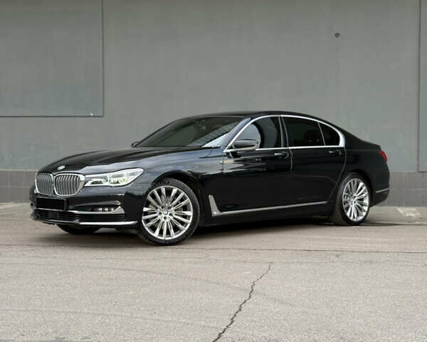 Чорний БМВ 7 Серія, об'ємом двигуна 2.99 л та пробігом 117 тис. км за 45000 $, фото 1 на Automoto.ua