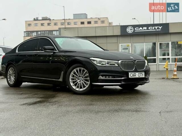 Черный БМВ 7 Серия, объемом двигателя 2 л и пробегом 175 тыс. км за 36999 $, фото 1 на Automoto.ua