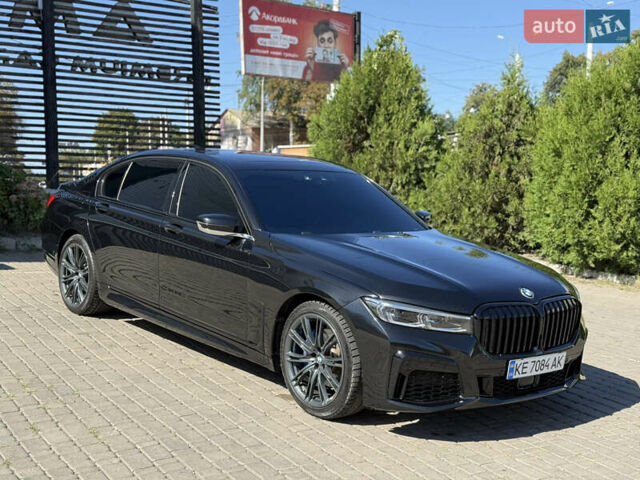 Черный БМВ 7 Серия, объемом двигателя 3 л и пробегом 70 тыс. км за 40000 $, фото 1 на Automoto.ua