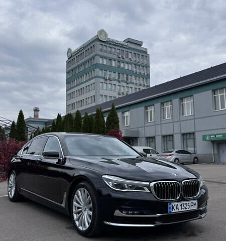 Черный БМВ 7 Серия, объемом двигателя 3 л и пробегом 100 тыс. км за 30000 $, фото 1 на Automoto.ua