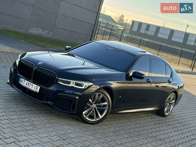 Черный БМВ 7 Серия, объемом двигателя 2.99 л и пробегом 99 тыс. км за 70777 $, фото 1 на Automoto.ua