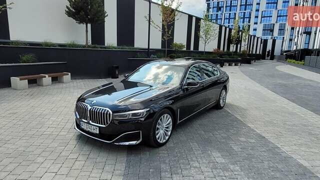 Черный БМВ 7 Серия, объемом двигателя 3 л и пробегом 83 тыс. км за 68600 $, фото 1 на Automoto.ua