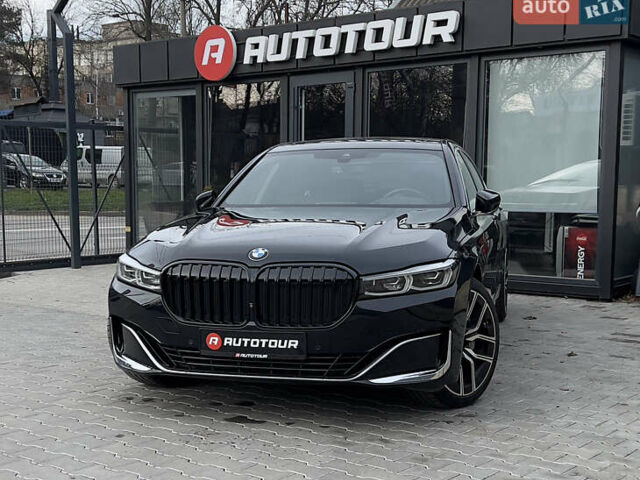 Черный БМВ 7 Серия, объемом двигателя 3 л и пробегом 75 тыс. км за 59000 $, фото 1 на Automoto.ua