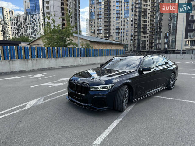Черный БМВ 7 Серия, объемом двигателя 3 л и пробегом 110 тыс. км за 49999 $, фото 1 на Automoto.ua