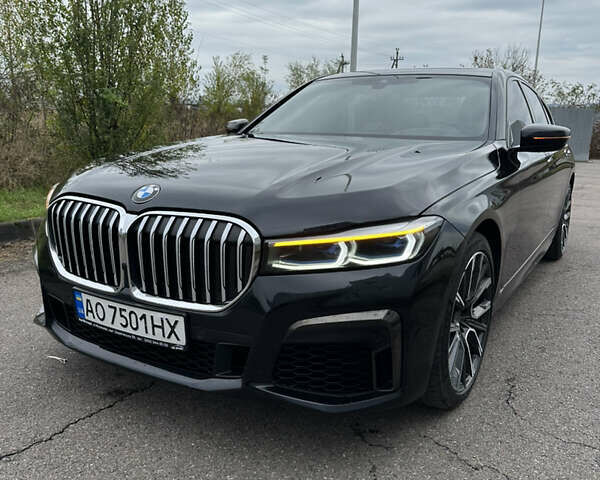 Черный БМВ 7 Серия, объемом двигателя 4.4 л и пробегом 154 тыс. км за 49000 $, фото 1 на Automoto.ua