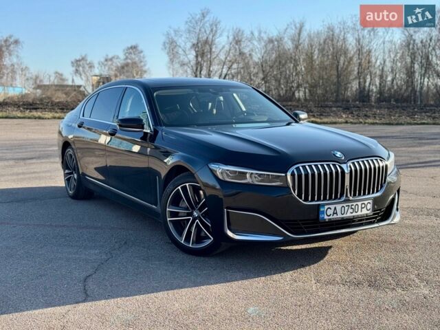 Черный БМВ 7 Серия, объемом двигателя 4.39 л и пробегом 120 тыс. км за 55500 $, фото 1 на Automoto.ua