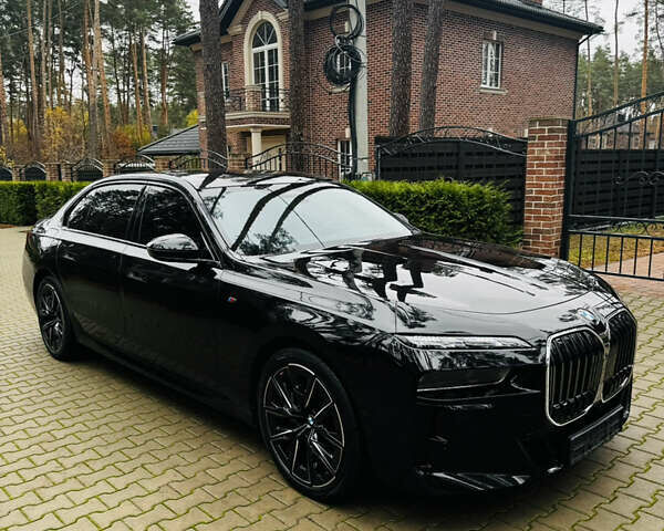 Чорний БМВ 7 Серія, об'ємом двигуна 2.99 л та пробігом 112 тис. км за 109900 $, фото 1 на Automoto.ua