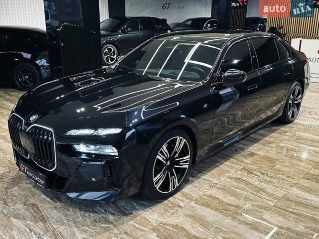 Черный БМВ 7 Серия, объемом двигателя 2.99 л и пробегом 50 тыс. км за 119700 $, фото 1 на Automoto.ua