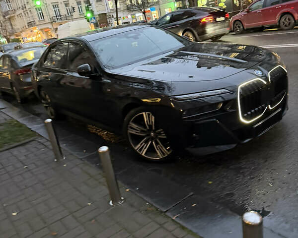 Черный БМВ 7 Серия, объемом двигателя 2.99 л и пробегом 53 тыс. км за 119500 $, фото 1 на Automoto.ua